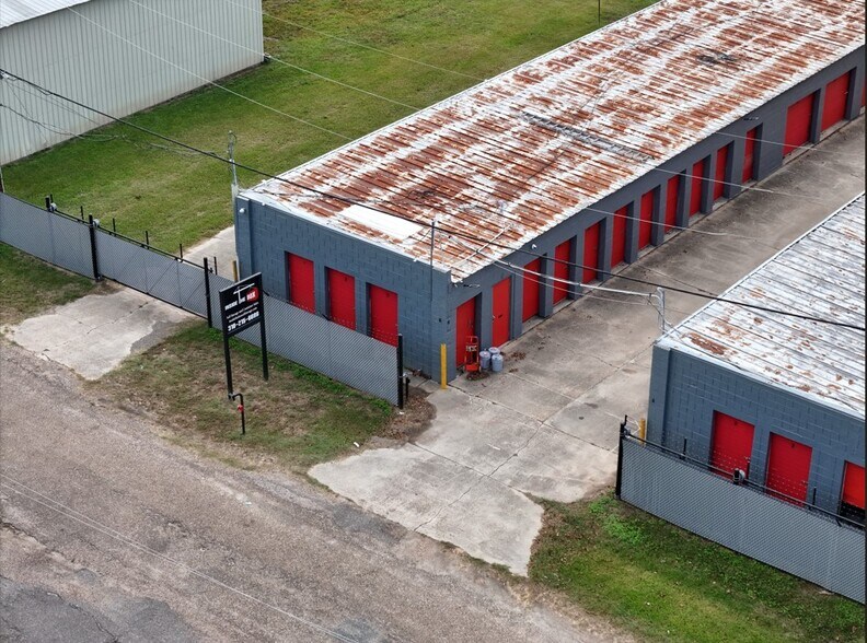 More Photos Of 101 Martinez Dr, Monroe Self Storage For Sale
