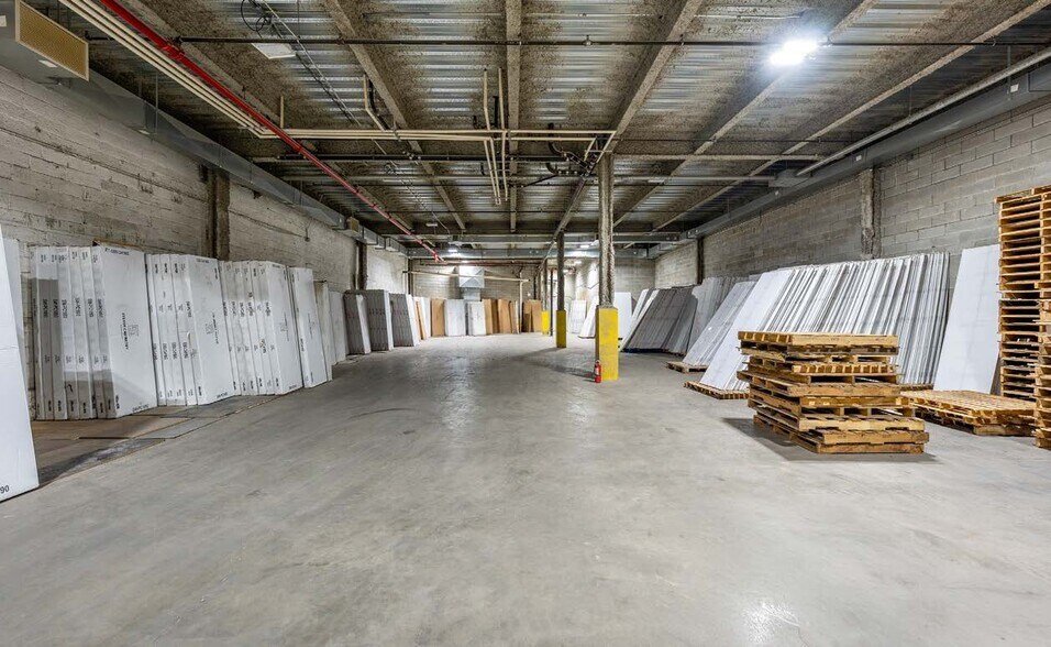 More Photos Of 2544 Borough Pl, Woodside Warehouse For Sale