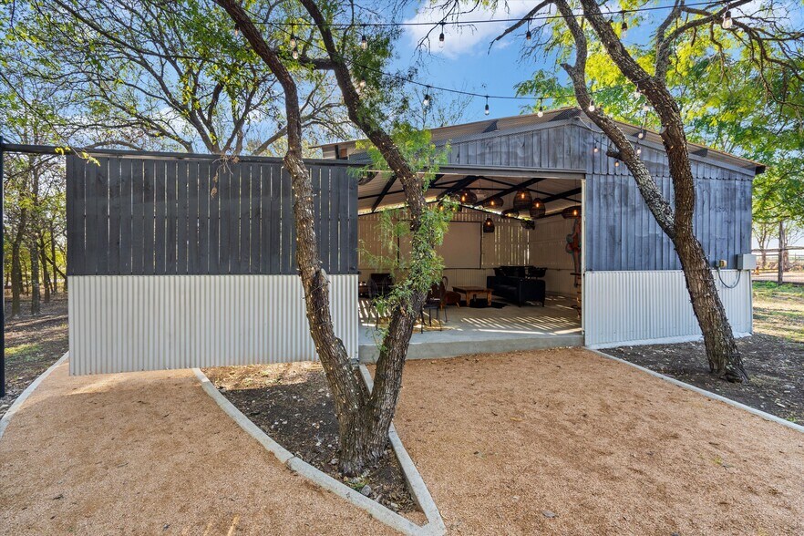 More Photos Of Elroy Rd, Del Valle Land For Sale