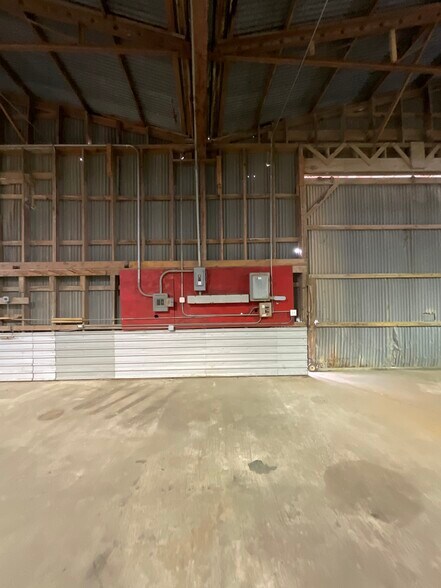More Photos Of 3201 Texas Ave, La Marque Warehouse For Sale