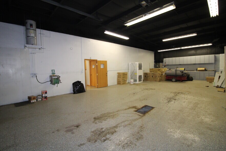 More Photos Of 6008 Highway 2 E, Minot Showroom For Sale