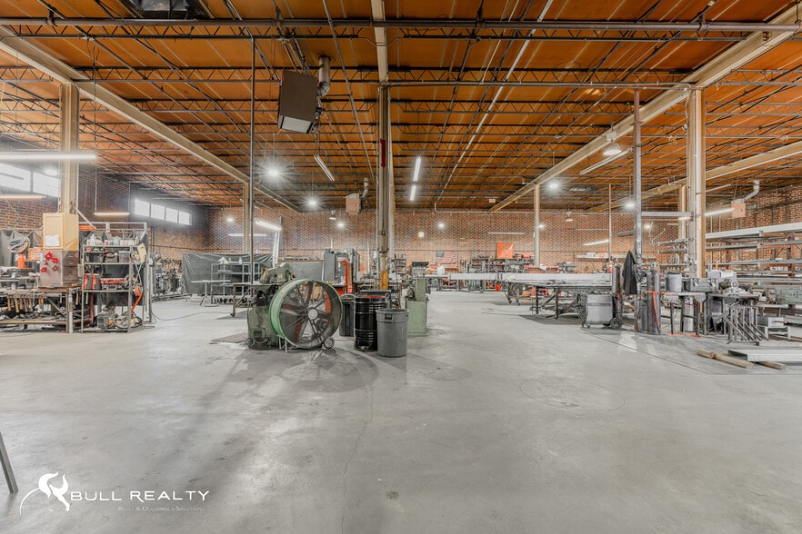 More Photos Of 979 Donnelly Ave SW, Atlanta Warehouse For Sale