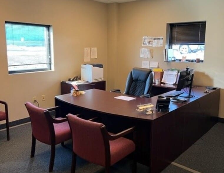 More Photos Of 1919 Case Pky N, Twinsburg Warehouse For Sale