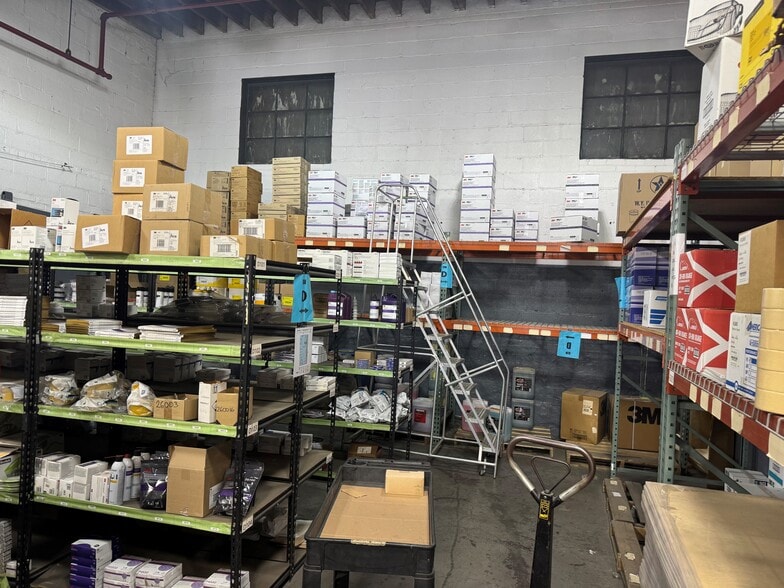 More Photos Of 2241A Light St, Bronx Industrial For Lease