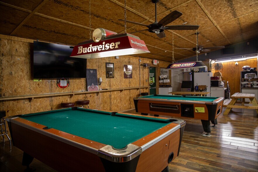 More Photos Of 22572 Bridgeville Hwy, Seaford Auto Dealership For Sale