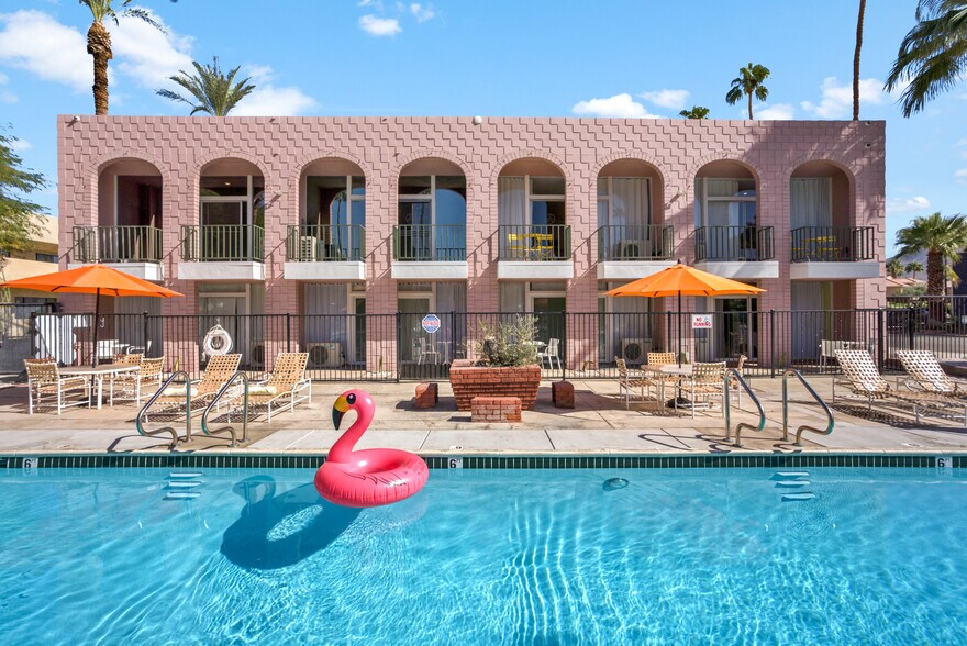 More Photos Of 74380 El Camino, Palm Desert Apartments For Sale