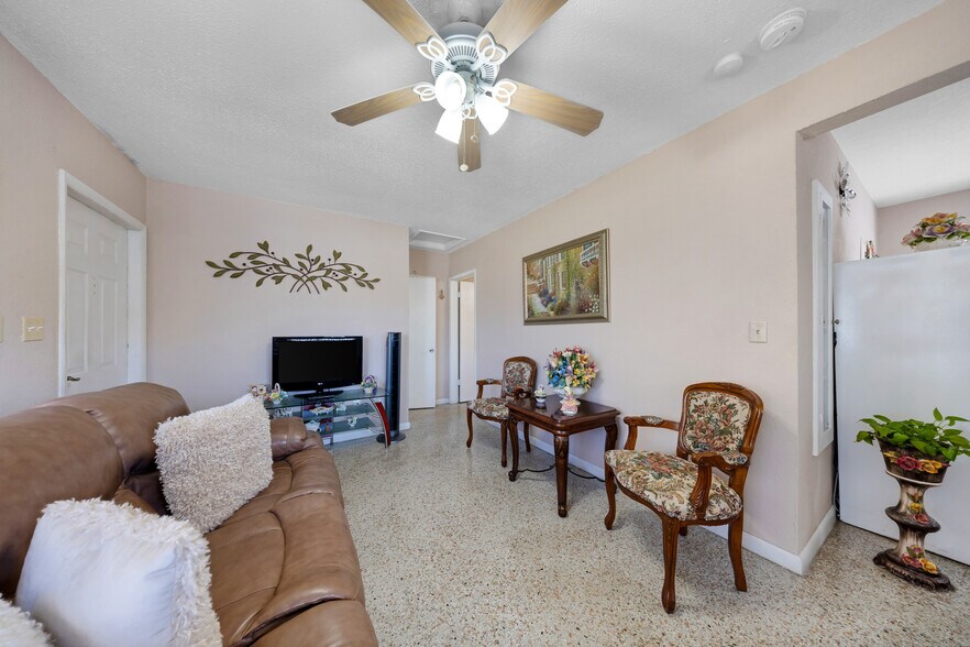 More Photos Of 4831 W Flagler St, Coral Gables Apartments For Sale