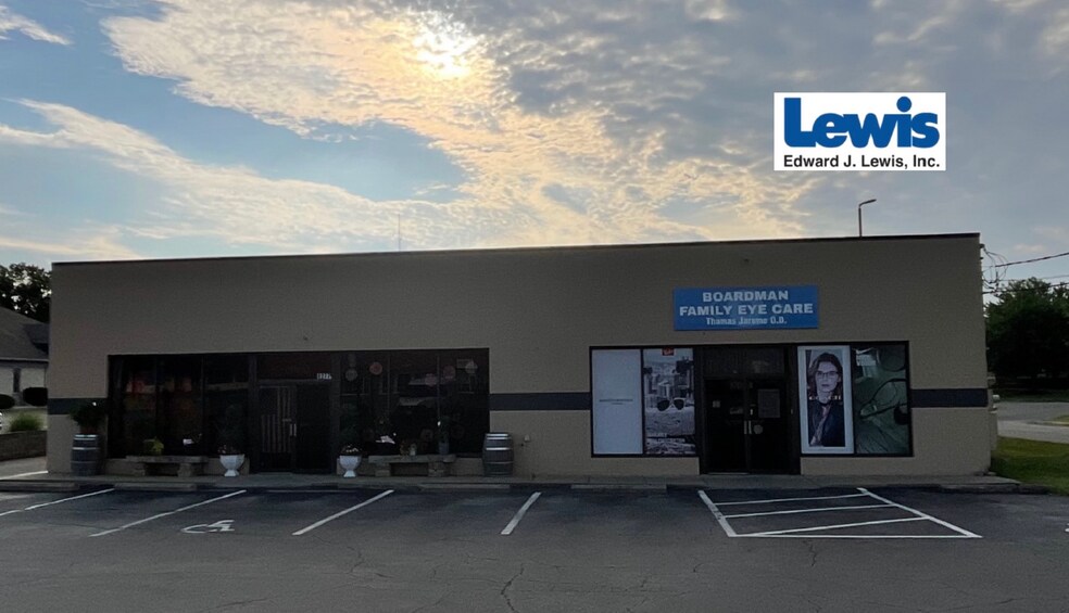 Primary Photo Of 8277 Market St, Youngstown Freestanding For Sale