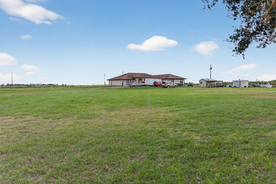 More Photos Of 8476 Ten Mile Grade, Zolfo Springs Land For Sale