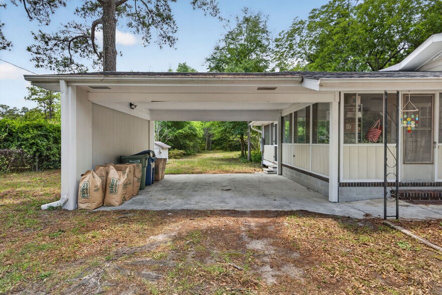 More Photos Of 2830 Worth Dr, Wilmington Land For Sale