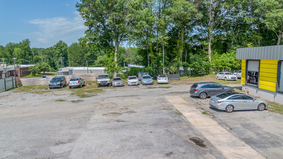 More Photos Of 860 W Main St, Spartanburg Flex For Sale