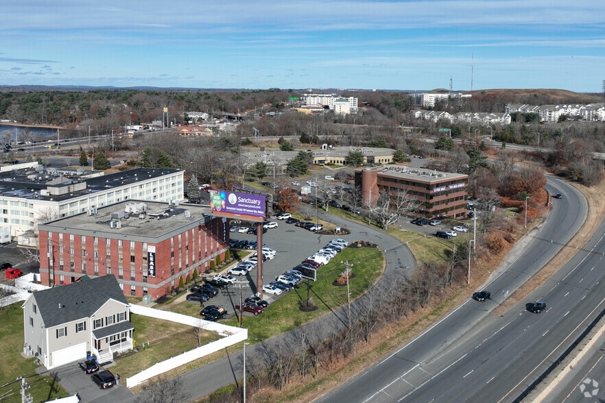 More Photos Of 200 Corporate Pl, Peabody Office For Lease