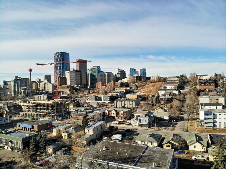 More Photos Of 625 2nd Ave NE, Calgary Apartments For Sale