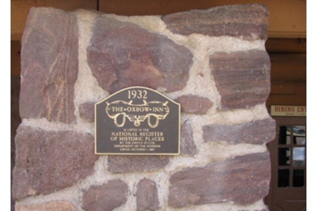 More Photos Of 607 W Main St, Payson Bar For Sale