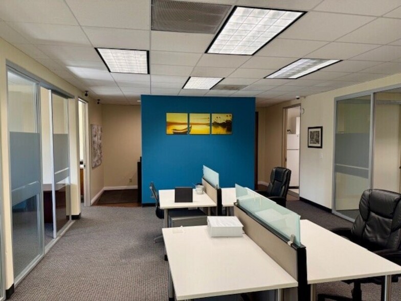 More Photos Of 14101 Valleyheart Dr, Sherman Oaks Office For Lease