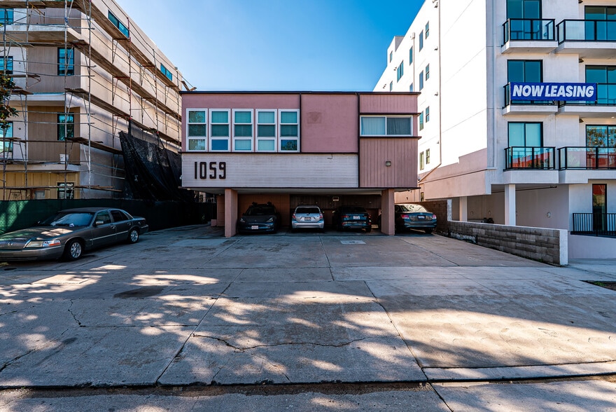 More Photos Of 1059 S Corning St, Los Angeles Apartments For Sale