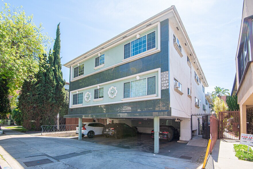 More Photos Of 8436 Blackburn Ave, Los Angeles Apartments For Sale