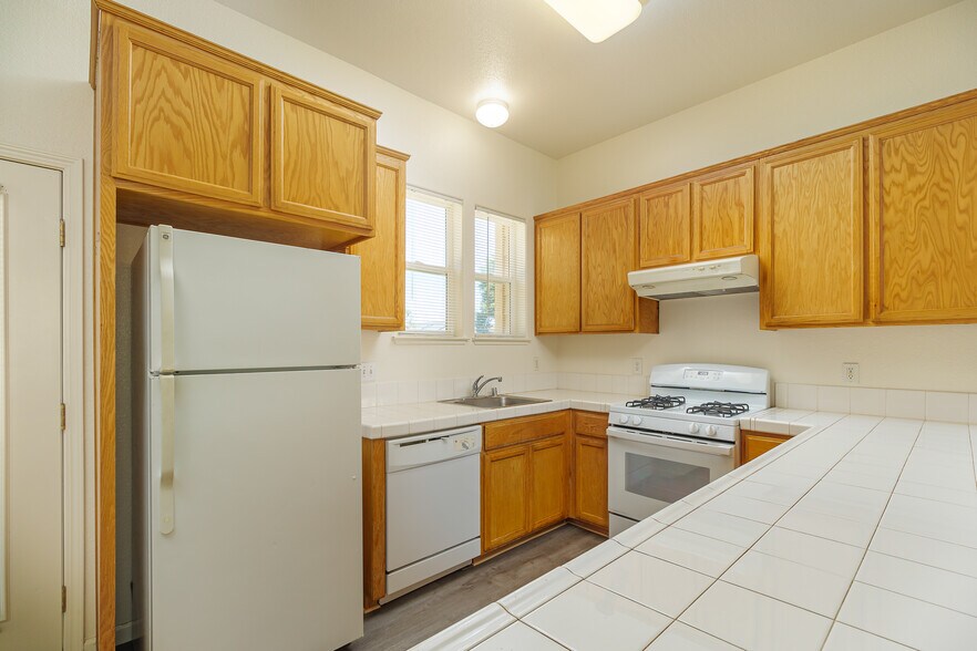 More Photos Of 4073 Louis Krohn Dr, Santa Rosa Storefront Retail Residential For Sale