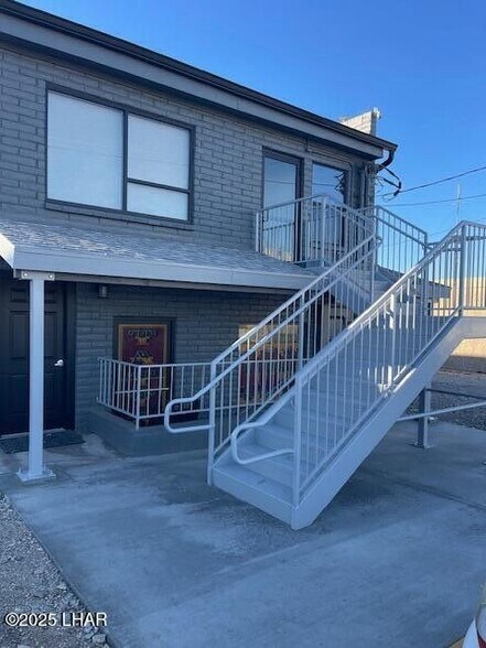 More Photos Of 2159 McCulloch Blvd N, Lake Havasu City Storefront Retail Office For Lease