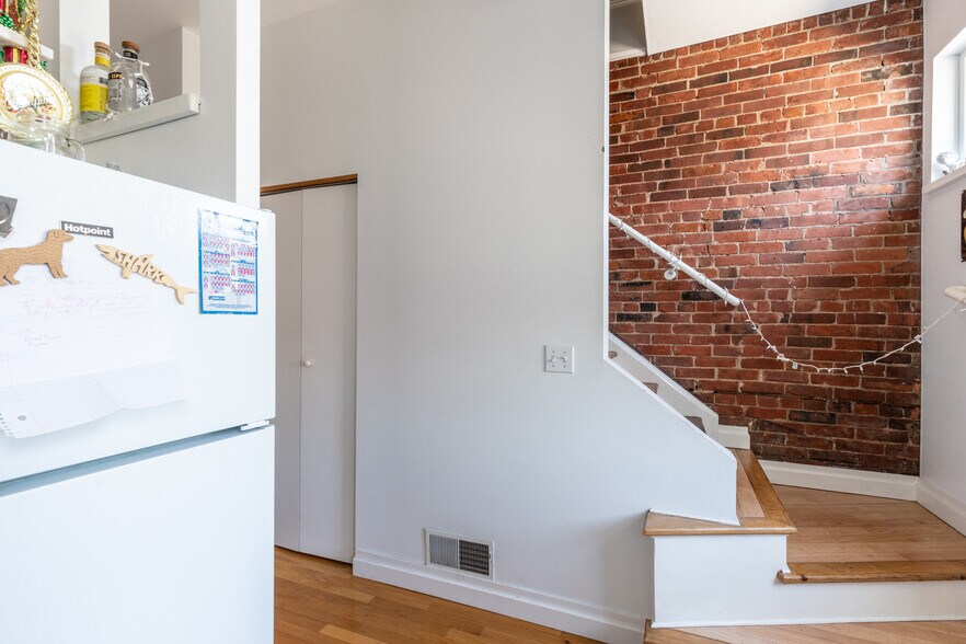 More Photos Of 158 Park St, Buffalo Apartments For Sale