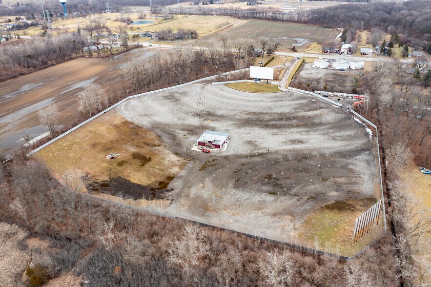 More Photos Of 6501 N Monroe St, Monroe Movie Theatre For Sale