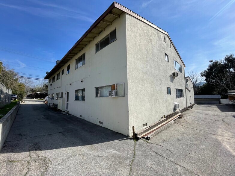 More Photos Of 10039-10043 Haines Canyon Ave, Tujunga Apartments For Sale