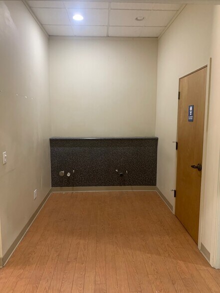 More Photos Of 935 Riverside Ave, Paso Robles Medical For Sale