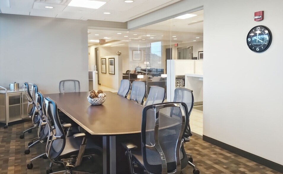 More Photos Of 822 A1A, Ponte Vedra Beach Coworking Space