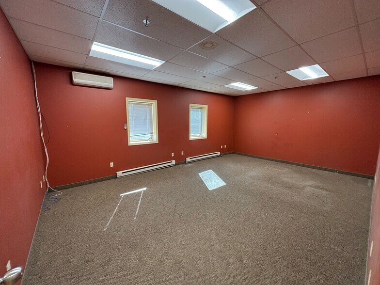 More Photos Of 500 S 59th Ave, Duluth Industrial For Sale