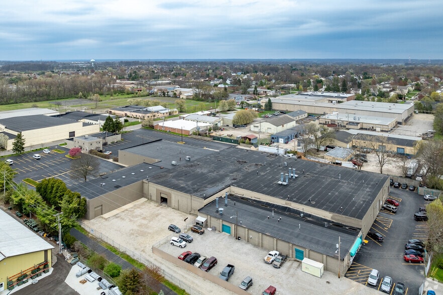 More Photos Of 175 E Broadway Ave, Westerville Warehouse For Lease