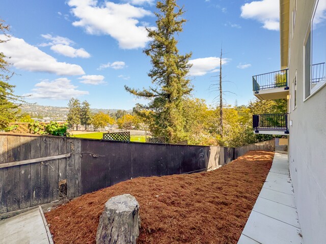 More Photos Of 4124 Lyon Ave, Oakland Apartments For Sale