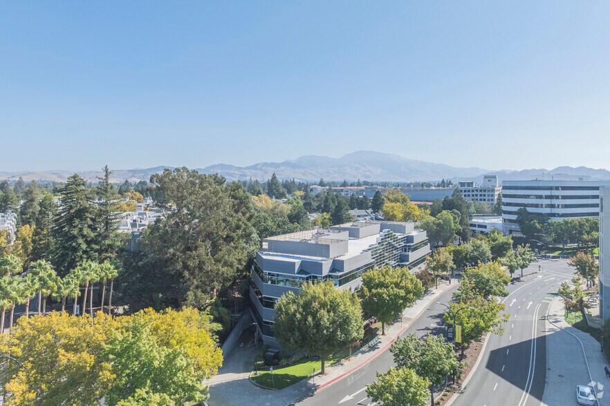 More Photos Of 3100 Oak Rd, Walnut Creek Office For Lease