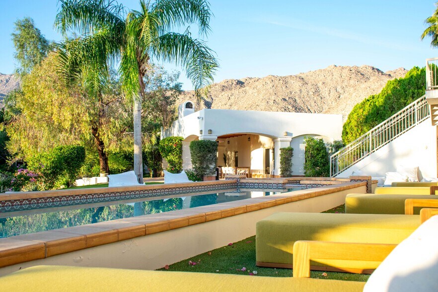 More Photos Of 71555 Jaguar Way, Palm Desert Specialty For Sale