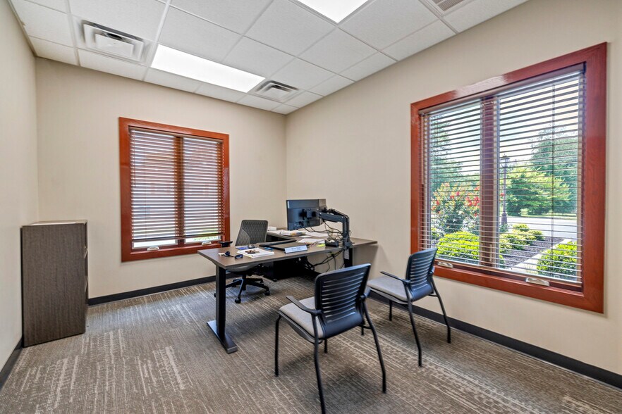 More Photos Of 2660 Olivet Church Rd, Paducah Office Residential For Sale