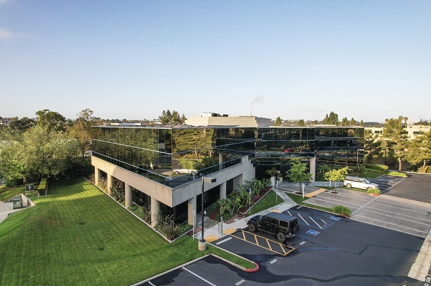 More Photos Of 6155 Cornerstone Ct E, San Diego Office For Lease