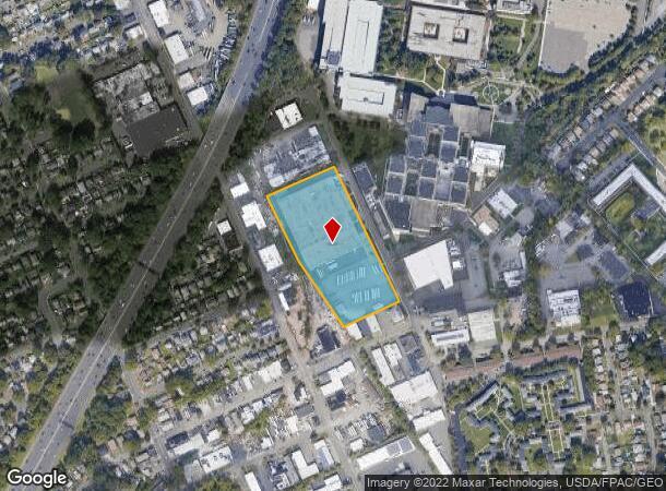 More Photos Of 221 S 31st St, Kenilworth Warehouse For Lease