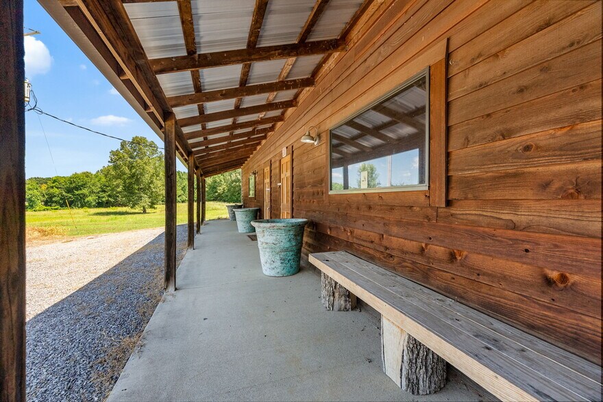 More Photos Of 3801 Happy Bend Rd, Atkins Restaurant For Sale