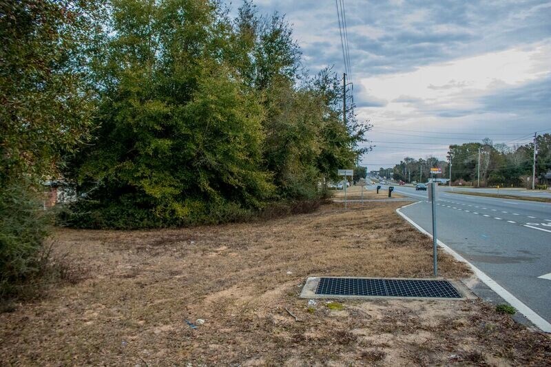 More Photos Of 5388 Hwy 90, Pace Land For Sale