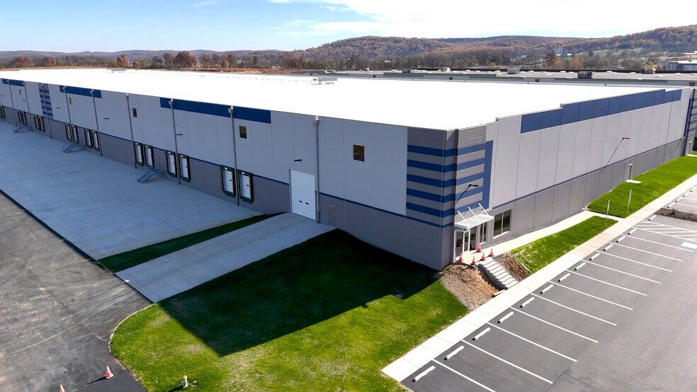 Primary Photo Of 13 Ritter Way, Lebanon Warehouse For Lease