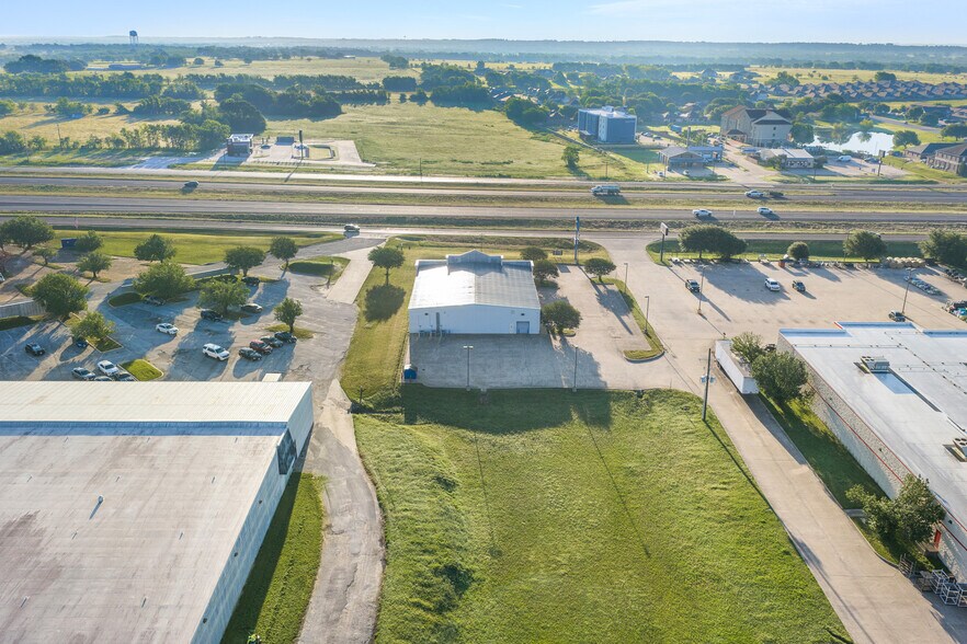 More Photos Of 9230 N Highway 6, Navasota Freestanding For Sale