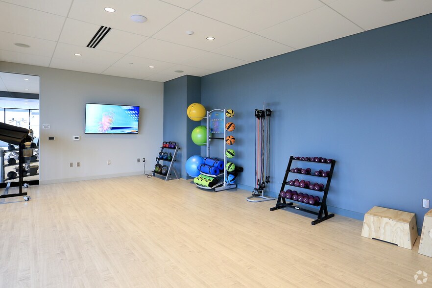 More Photos Of 365 Nicollet Mall, Minneapolis Apartments For Sale