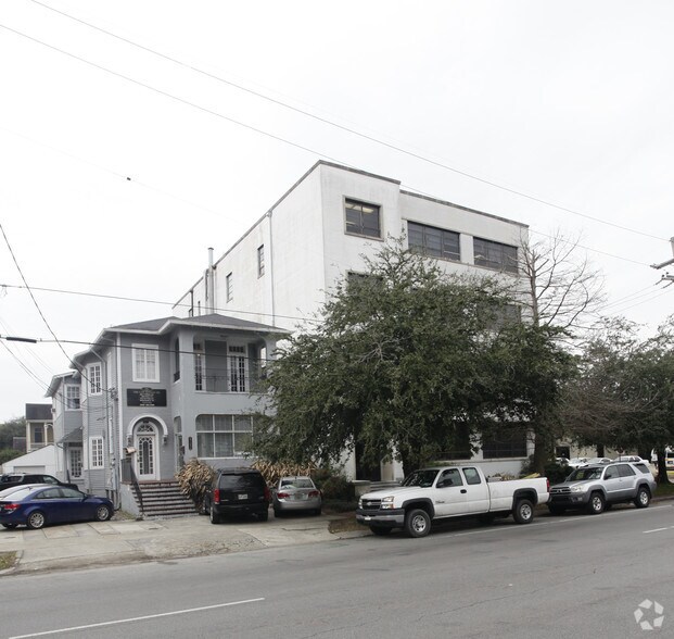 More Photos Of 4176 Canal St, New Orleans Office For Sale