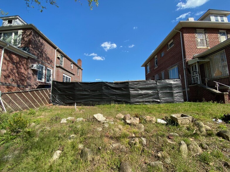 More Photos Of 7923 12th Ave, Brooklyn Land For Sale
