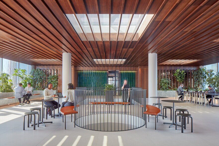 More Photos Of 10 Grand St, Brooklyn Office For Lease