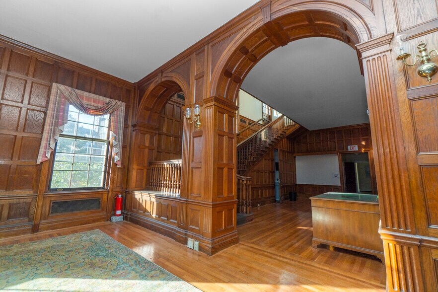 More Photos Of 1265 Asylum Ave, Hartford Lodge Meeting Hall For Lease