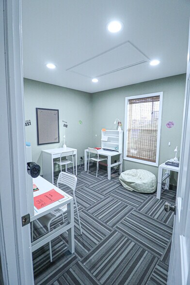 More Photos Of 4121 S Franklin St, Michigan City Office For Sale