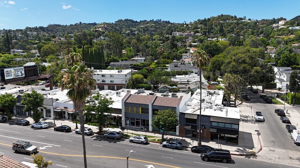 More Photos Of 13840 Ventura Blvd, Sherman Oaks Office For Lease