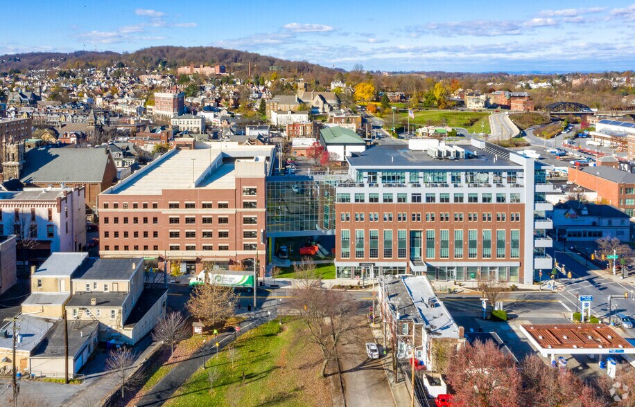 More Photos Of 306 S New St, Bethlehem Coworking Space