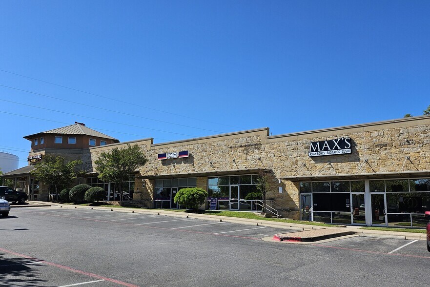 More Photos Of 7318 McNeil Dr, Austin Unknown For Lease