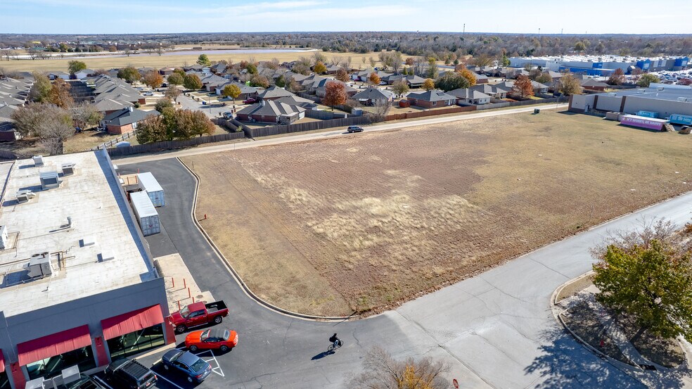 More Photos Of 951 Sonoma Park Dr, Norman Land For Sale